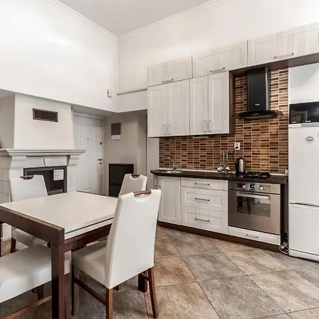 Nikolaj Kopernikus Apartamento Lviv